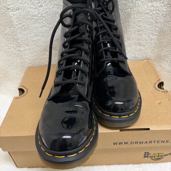 Women's Doc Marten's 1460 W Black Patent Leather Size 6 w/Original Box - Picture 5 of 14